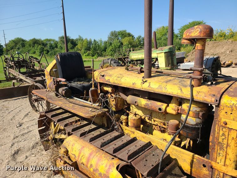 image for item DK4031 Caterpillar D2  dozer