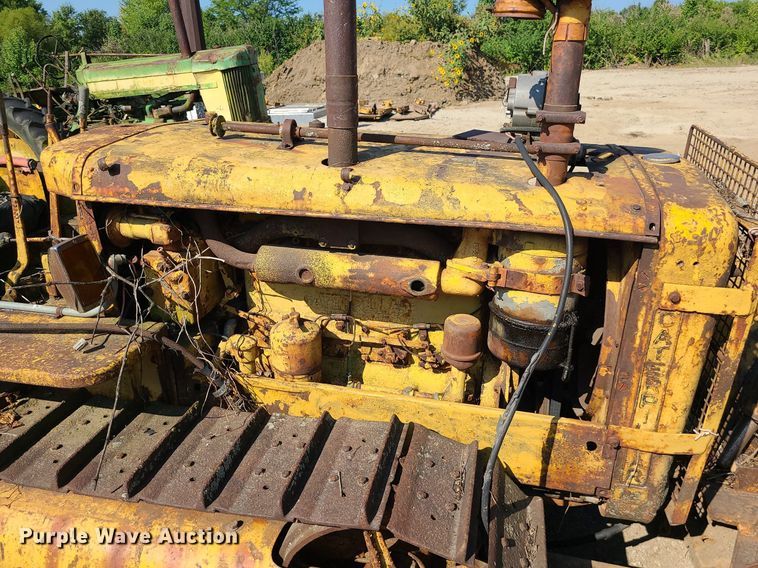 image for item DK4031 Caterpillar D2  dozer