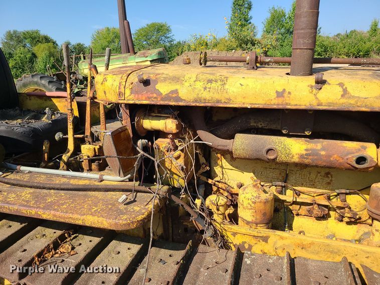image for item DK4031 Caterpillar D2  dozer