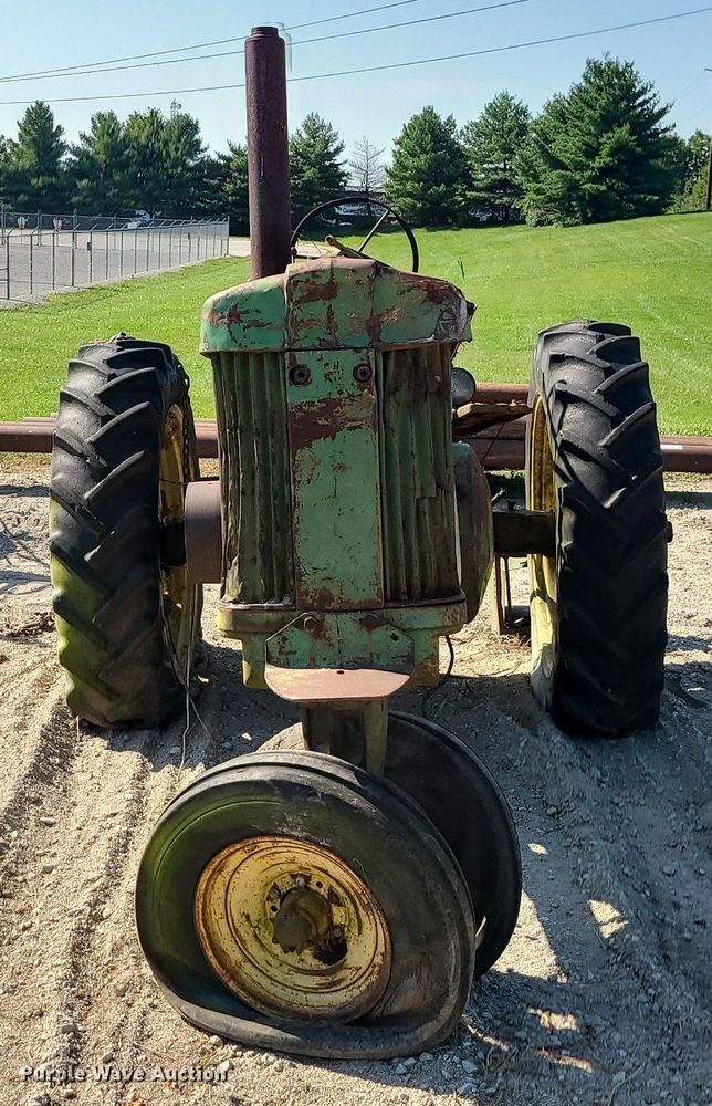 image for item DK4033 1958 John Deere 630  tractor