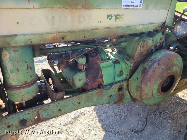 image for item DK4033 1958 John Deere 630  tractor