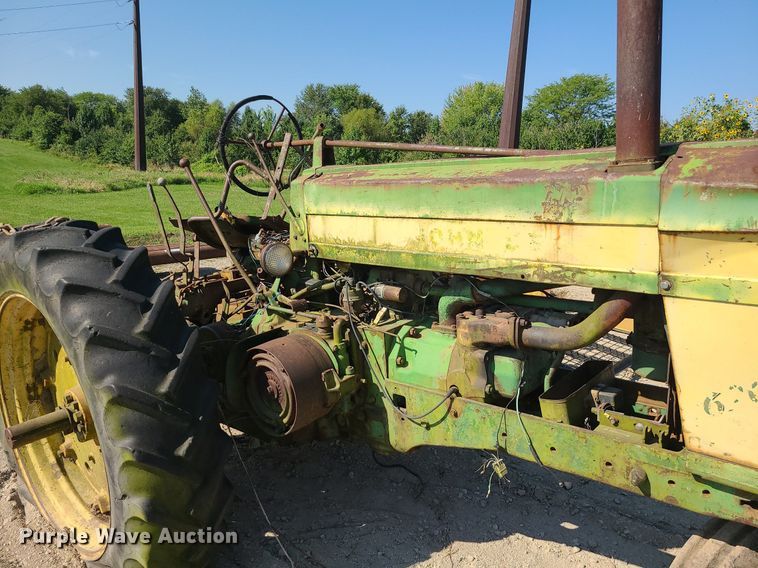 image for item DK4033 1958 John Deere 630  tractor