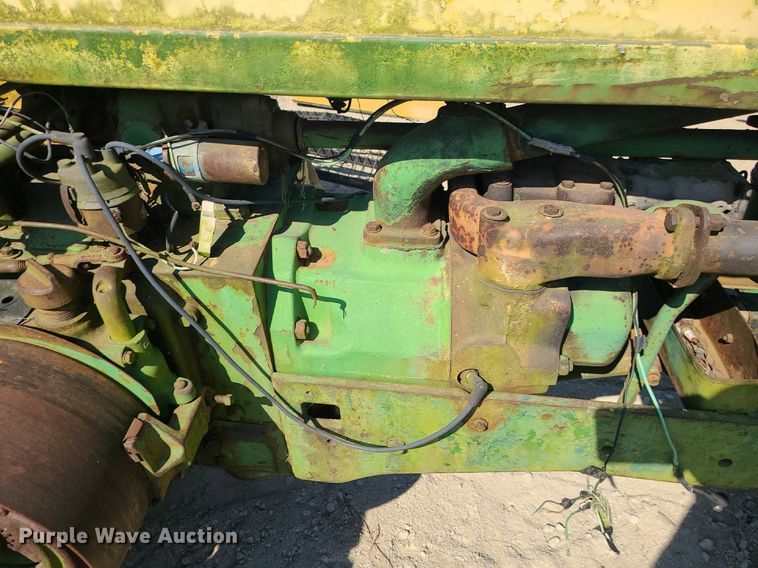 image for item DK4033 1958 John Deere 630  tractor