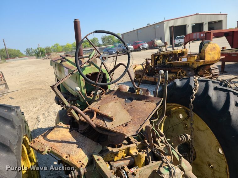 image for item DK4033 1958 John Deere 630  tractor