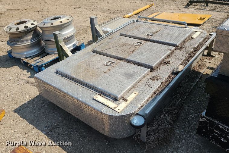 image for item DK4040 Truck parts and accessories