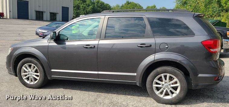 image for item DK4063 2015 Dodge Journey SXT  SUV