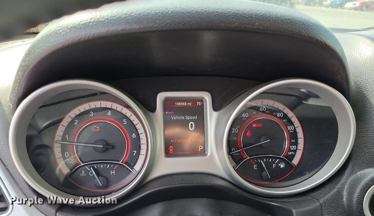 image for item DK4063 2015 Dodge Journey SXT  SUV