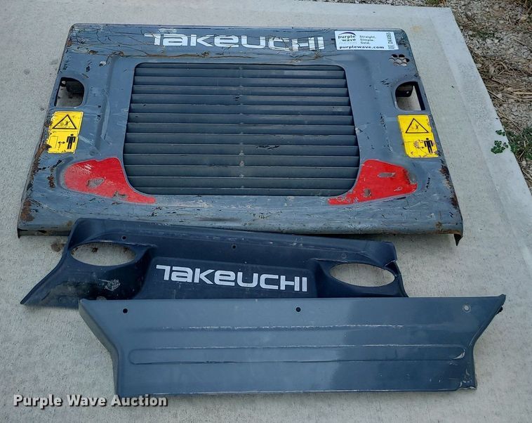 image for item DK4065 Takeuchi TL10  engine cover