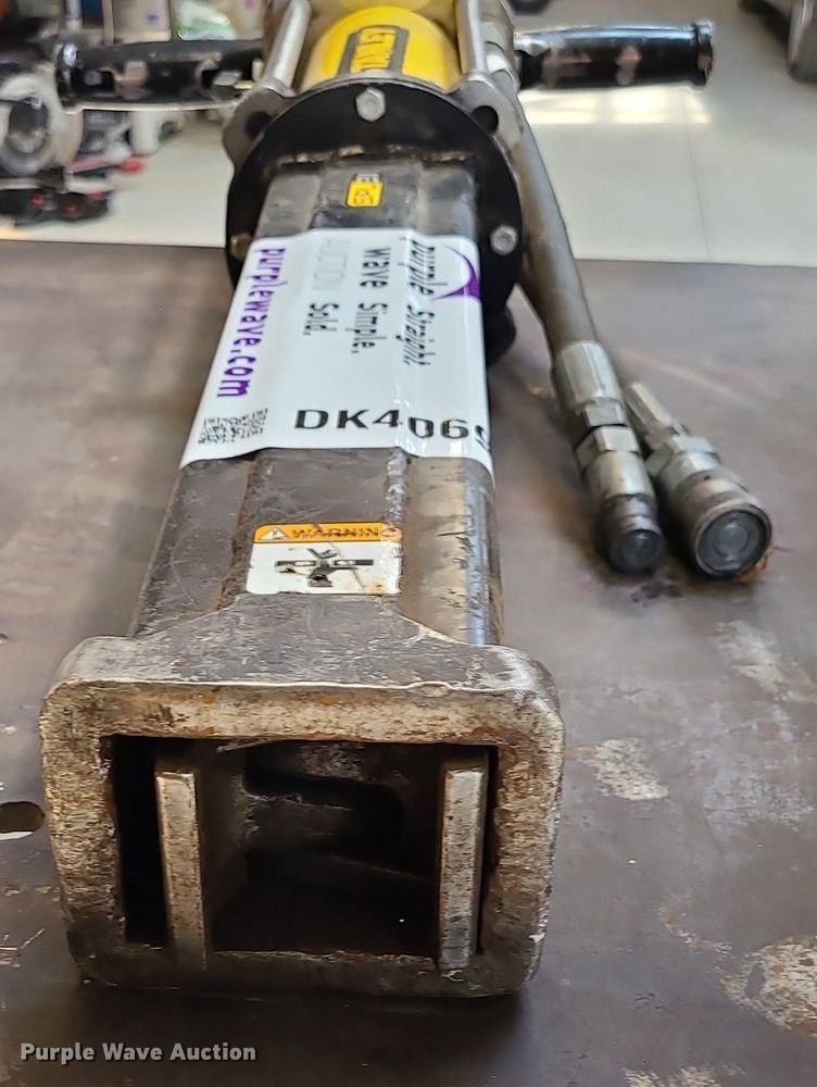 image for item DK4069 Stanley Spl31   spike puller