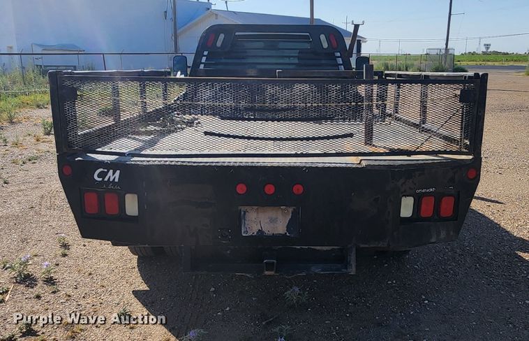 image for item DK6511 2014 GMC Sierra 3500HD  flatbed pickup truck