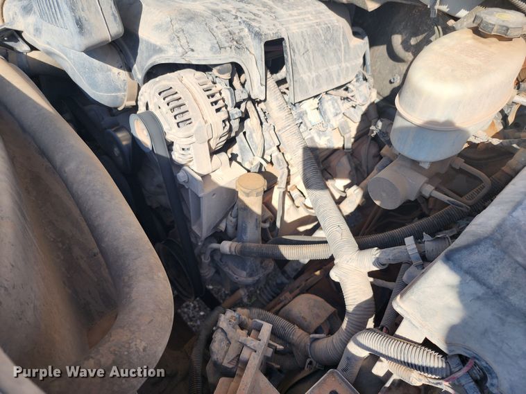 image for item DK6511 2014 GMC Sierra 3500HD  flatbed pickup truck