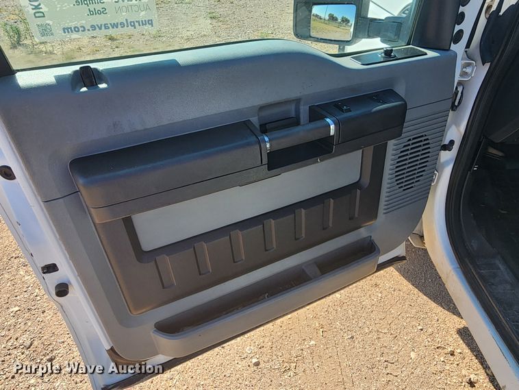 image for item DK6512 2011 Ford F250 Super Duty  SuperCab pickup truck