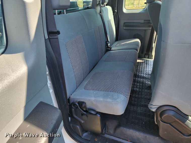 image for item DK6512 2011 Ford F250 Super Duty  SuperCab pickup truck