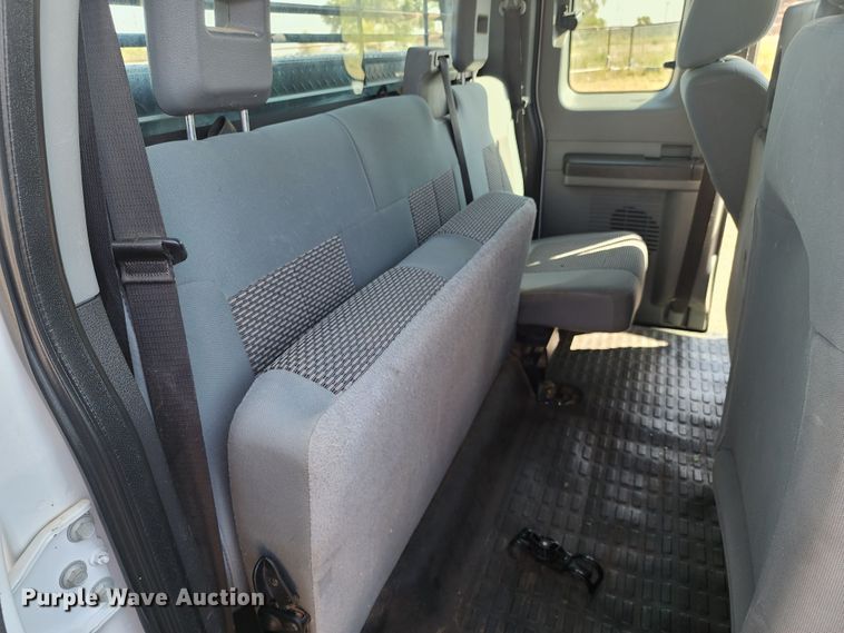 image for item DK6512 2011 Ford F250 Super Duty  SuperCab pickup truck