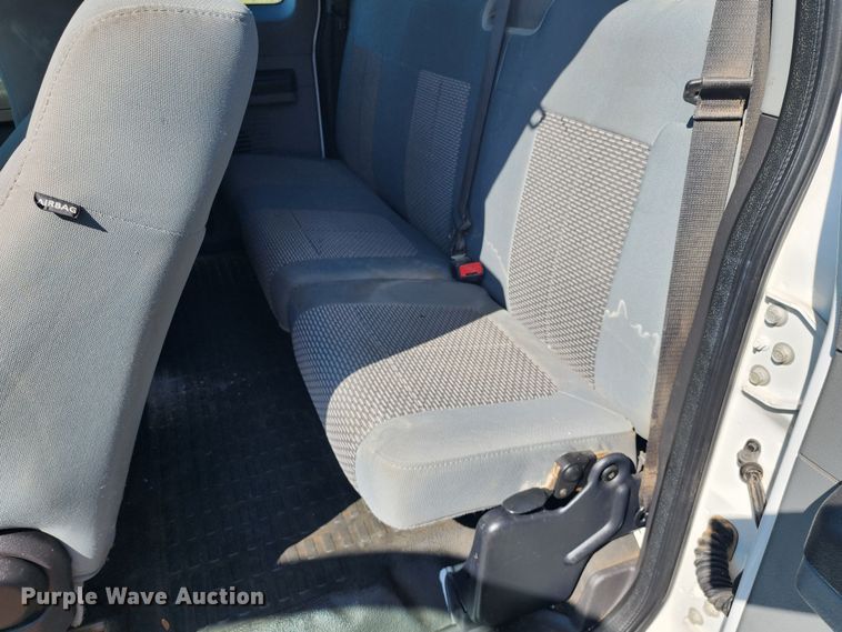 image for item DK6512 2011 Ford F250 Super Duty  SuperCab pickup truck