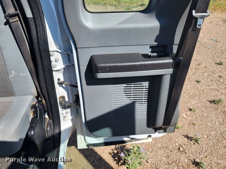 image for item DK6512 2011 Ford F250 Super Duty  SuperCab pickup truck