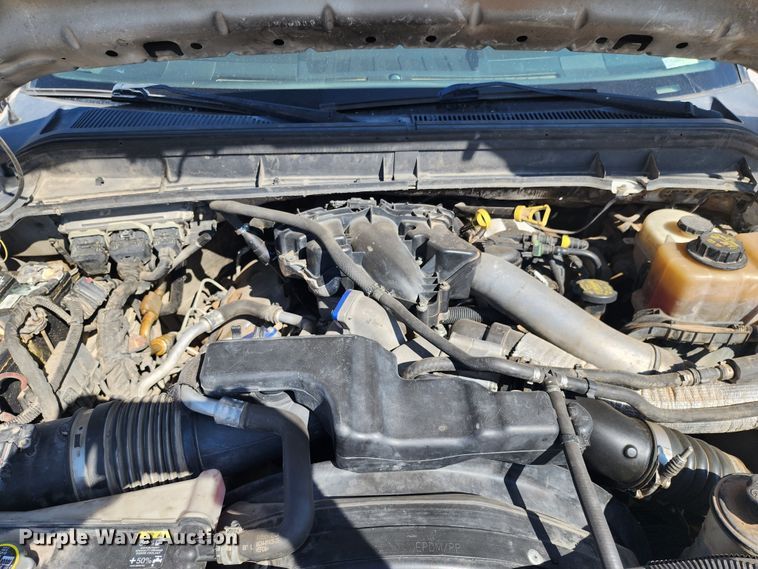 image for item DK6513 2011 Ford F350 Super Duty  Crew Cab pickup truck