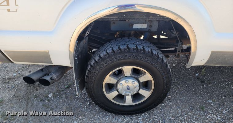 image for item DK6513 2011 Ford F350 Super Duty  Crew Cab pickup truck