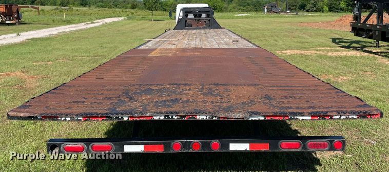 image for item DM0246 2011  PJ Trailer Gooseneck  equipment trailer