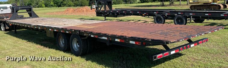 image for item DM0246 2011  PJ Trailer Gooseneck  equipment trailer