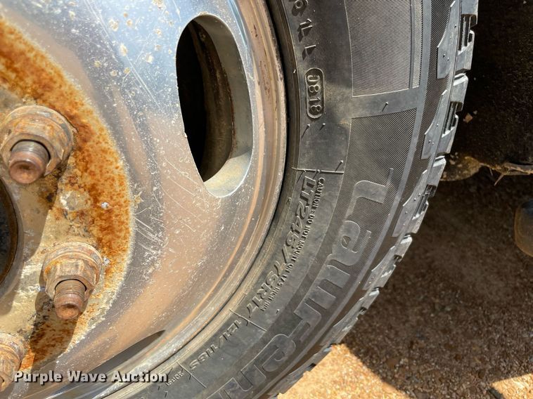 image for item DM0295 2010 Ford F350 Super Duty Crew Cab pickup truck