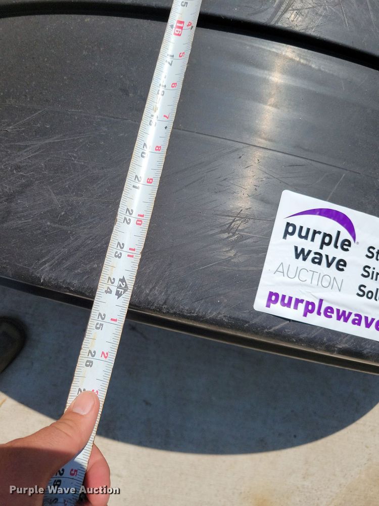 image for item DN4074 (2) poly fenders