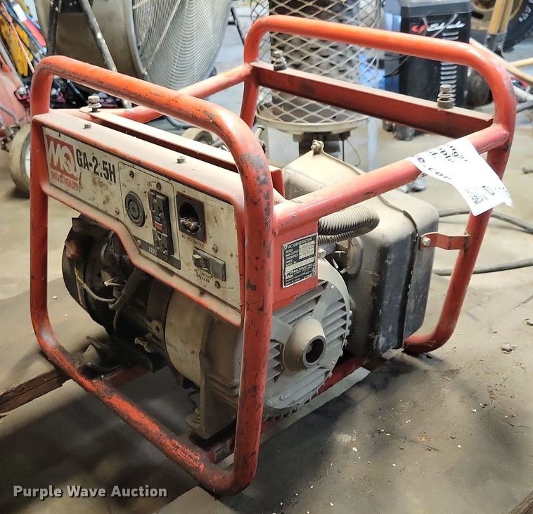image for item DN4076 Mutiquip 2500  generator