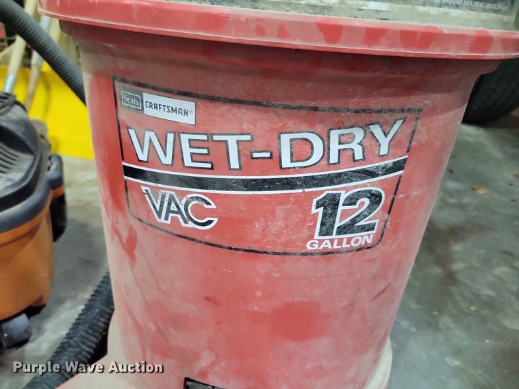 image for item DN4077 (4) shop vacuums