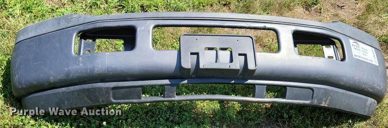 image for item DN4082 Ford F series  front bumper