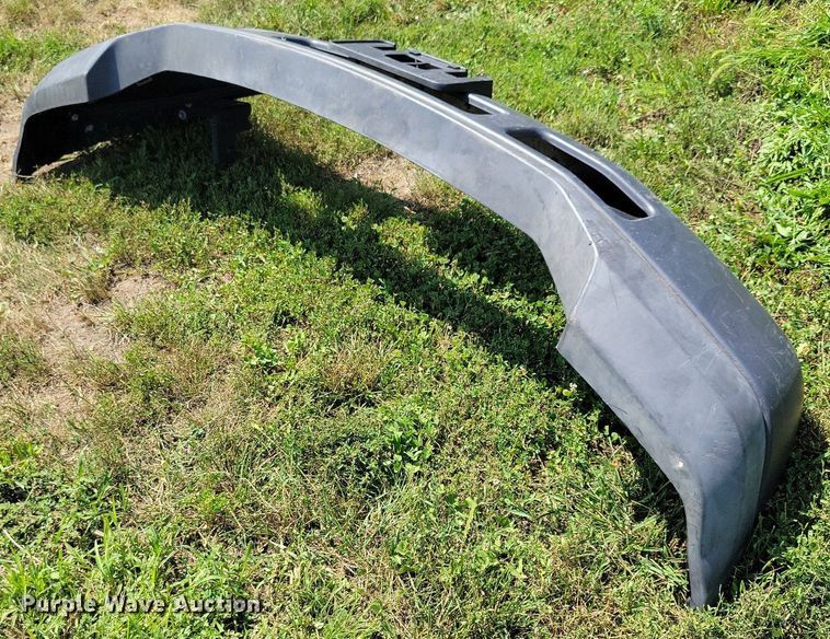 image for item DN4082 Ford F series  front bumper