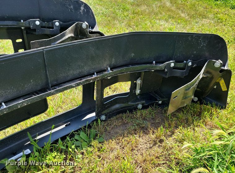 image for item DN4084 (2) Ford front bumpers