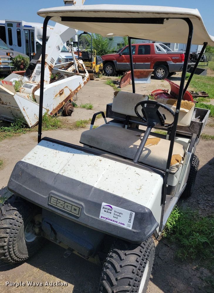 image for item DN4085 EZ GO  golf cart