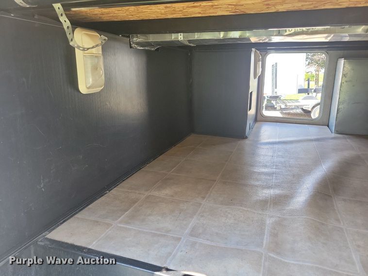 image for item DN4105 2005 Holiday Rambler Presidential  camper