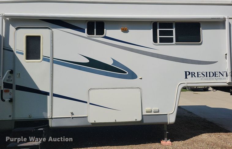 image for item DN4105 2005 Holiday Rambler Presidential  camper