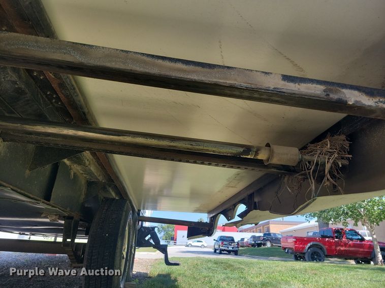 image for item DN4105 2005 Holiday Rambler Presidential  camper