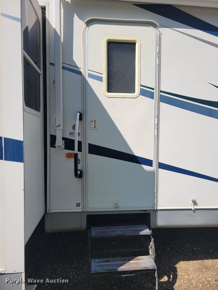 image for item DN4105 2005 Holiday Rambler Presidential  camper