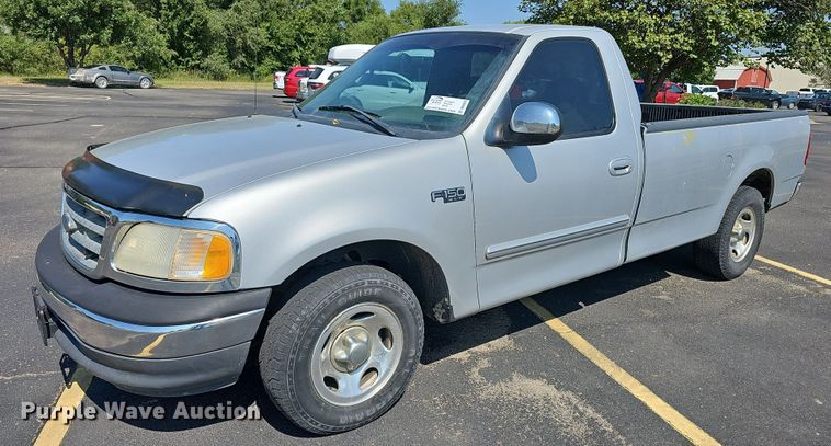image for item DN8595 2001 Ford F150 XLT  pickup truck