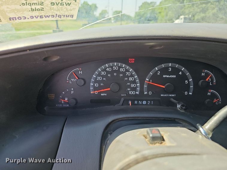 image for item DN8595 2001 Ford F150 XLT  pickup truck