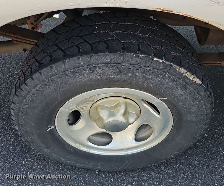 image for item DN8595 2001 Ford F150 XLT  pickup truck