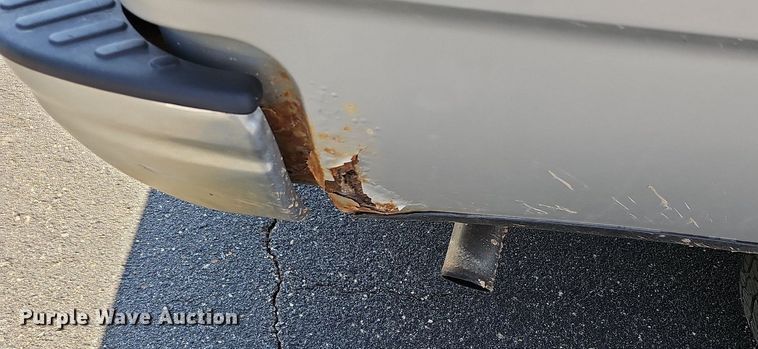 image for item DN8595 2001 Ford F150 XLT  pickup truck