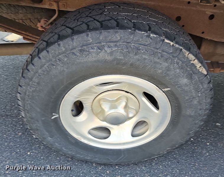 image for item DN8595 2001 Ford F150 XLT  pickup truck