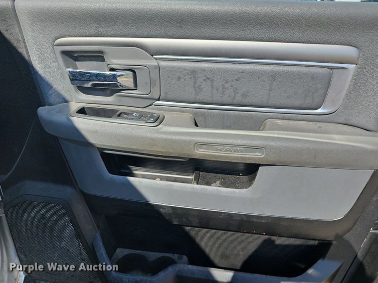 image for item DN8599 2019 Dodge Ram 1500  pickup truck