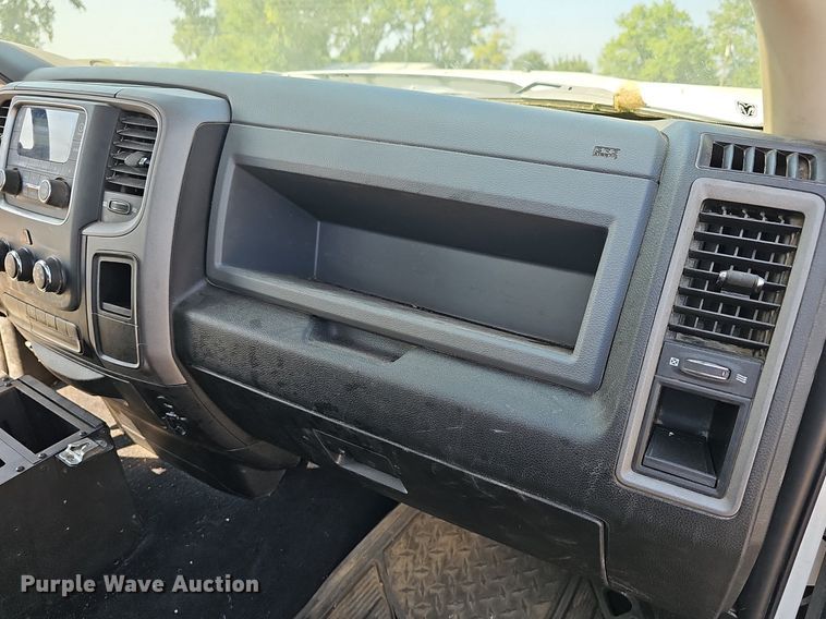 image for item DN8599 2019 Dodge Ram 1500  pickup truck