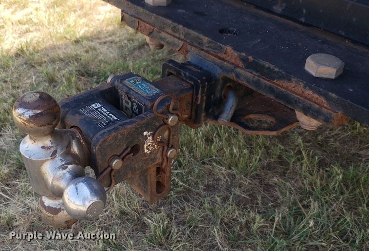 image for item DO3007 2020 Chevrolet Silverado 3500HD  Crew Cab bale bed truck