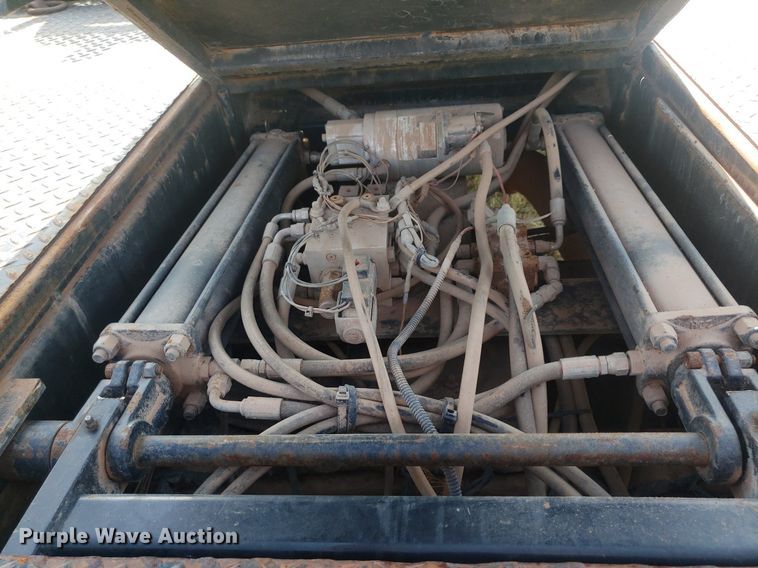 image for item DO3007 2020 Chevrolet Silverado 3500HD  Crew Cab bale bed truck