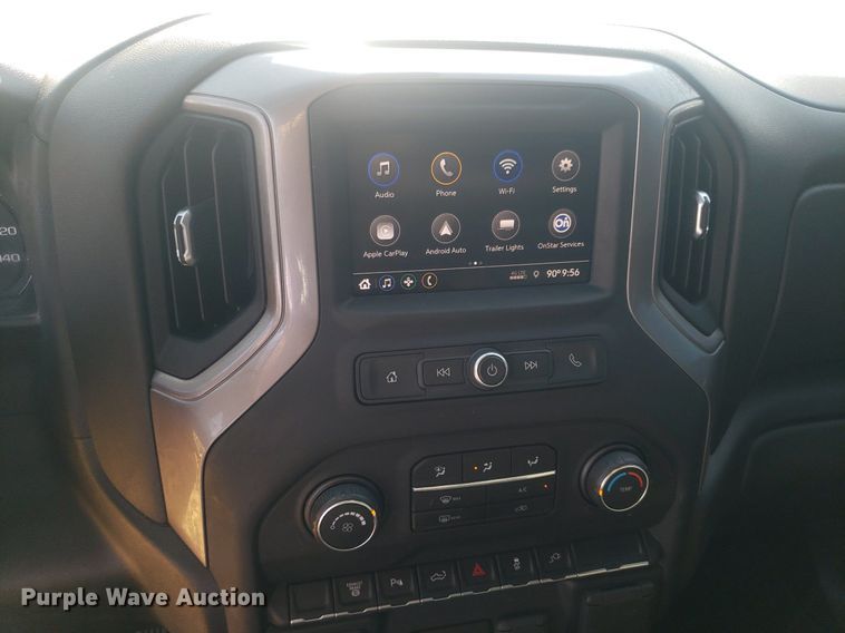 image for item DO3007 2020 Chevrolet Silverado 3500HD  Crew Cab bale bed truck