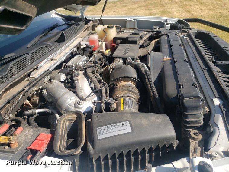 image for item DO3007 2020 Chevrolet Silverado 3500HD  Crew Cab bale bed truck