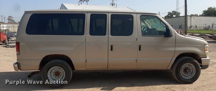 image for item DO3075 2009 Ford E350  van