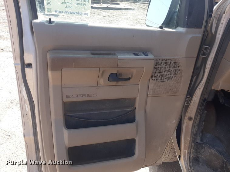 image for item DO3075 2009 Ford E350  van