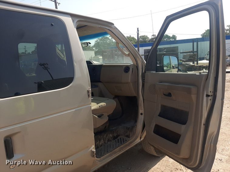 image for item DO3075 2009 Ford E350  van